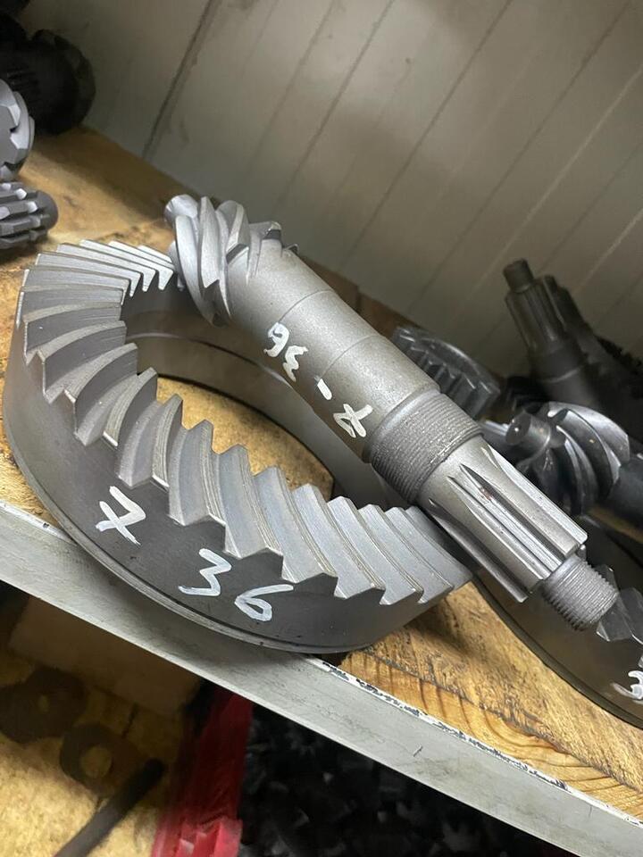 Cat th 220 , th 330 , th 360 Atak i talerz 7x36 , 7/36 - Diferencial de Empilhador telescópico: foto 1 Cat th 220 , th 330 , th 360 Atak i talerz 7x36 , 7/36 - Diferencial de Empilhador telescópico: foto 1