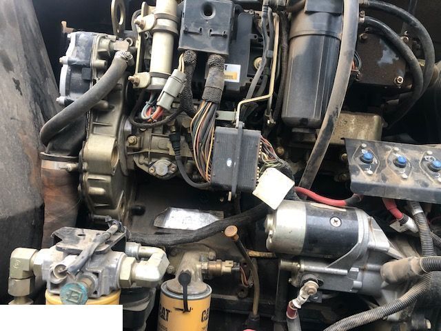 Cat th silnik perkins - Motor de Empilhador telescópico: foto 3 Cat th silnik perkins - Motor de Empilhador telescópico: foto 3