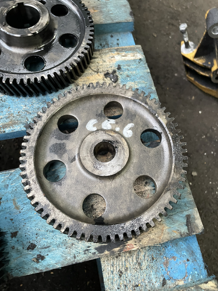 Caterpillar Cat Perkins 1106D C6.6 - koło zębate - Transmissão de Máquina de construção: foto 1 Caterpillar Cat Perkins 1106D C6.6 - koło zębate - Transmissão de Máquina de construção: foto 1