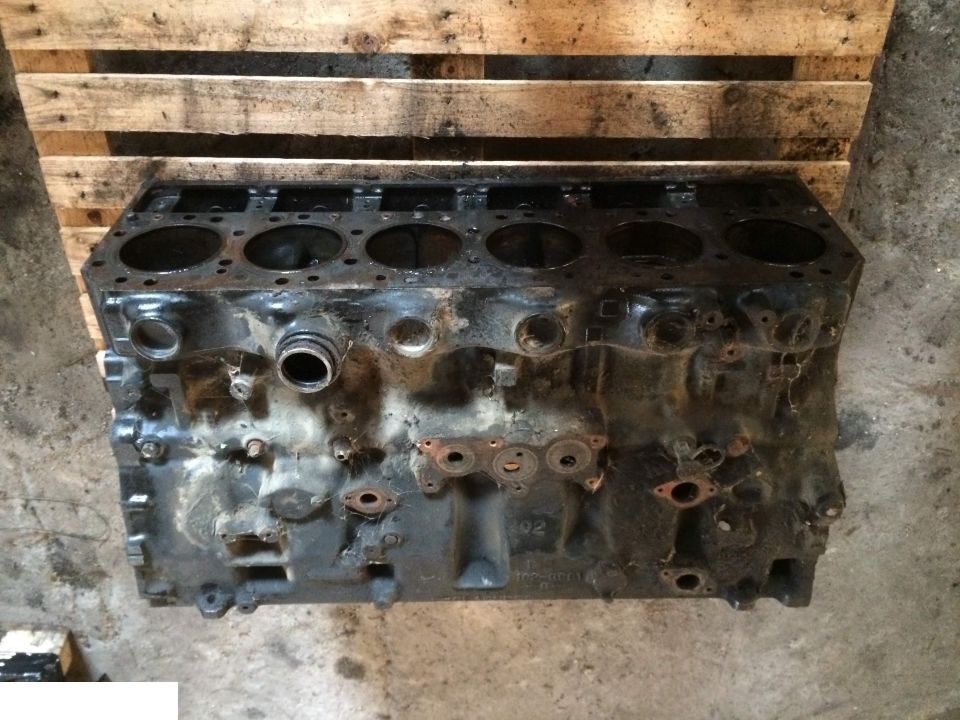 Caterpillar c15 Blok Silnika Cummins 162-0681 - Bloco do motor de Máquina de construção: foto 2 Caterpillar c15 Blok Silnika Cummins 162-0681 - Bloco do motor de Máquina de construção: foto 2