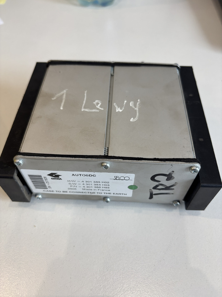 Claas Axion Arion C-MATIC - moduł sterownik ECU Auto5DC 4301385H02 - Centralina electrónica de Máquina agrícola: foto 3 Claas Axion Arion C-MATIC - moduł sterownik ECU Auto5DC 4301385H02 - Centralina electrónica de Máquina agrícola: foto 3