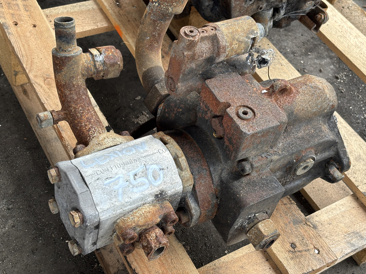 Claas Lexion 750 Danfos Bosch Rexroth Pompa Hydrauliczna KRR045DECD2NN KRR045 83024430 - Bomba hidráulica de Máquina agrícola: foto 3 Claas Lexion 750 Danfos Bosch Rexroth Pompa Hydrauliczna KRR045DECD2NN KRR045 83024430 - Bomba hidráulica de Máquina agrícola: foto 3