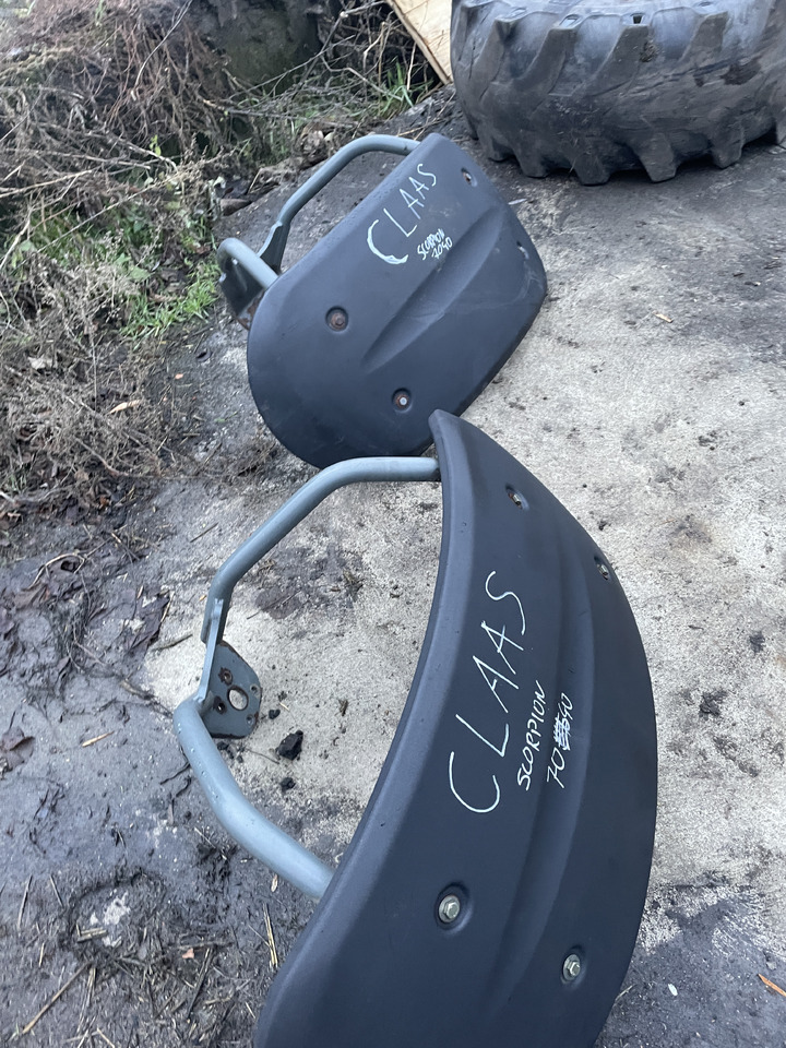 Claas Scorpion 7040 - błotniki - Carroceria e exterior de Empilhador telescópico: foto 2 Claas Scorpion 7040 - błotniki - Carroceria e exterior de Empilhador telescópico: foto 2