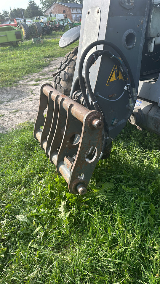 Claas Scorpion Karetka adapter nośnik narzędzi - Acoplamento rápido de Máquina agrícola: foto 3 Claas Scorpion Karetka adapter nośnik narzędzi - Acoplamento rápido de Máquina agrícola: foto 3