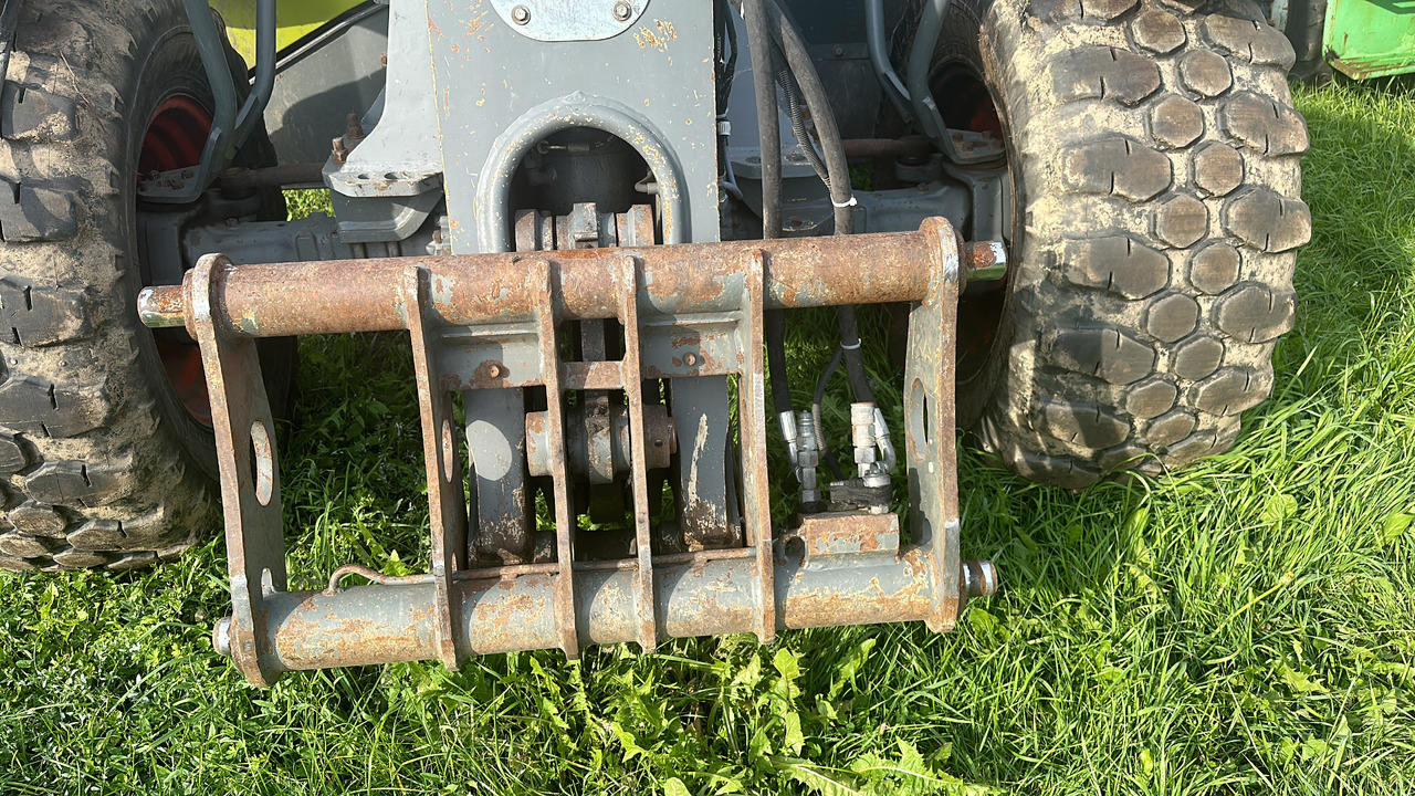 Claas Scorpion Karetka adapter nośnik narzędzi - Acoplamento rápido de Máquina agrícola: foto 1 Claas Scorpion Karetka adapter nośnik narzędzi - Acoplamento rápido de Máquina agrícola: foto 1