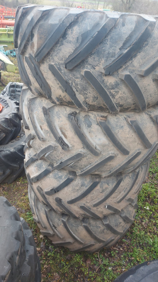 Claas Xerion - koła felgi opony 800/70R38 800/70/38 - Jante de Máquina agrícola: foto 1 Claas Xerion - koła felgi opony 800/70R38 800/70/38 - Jante de Máquina agrícola: foto 1