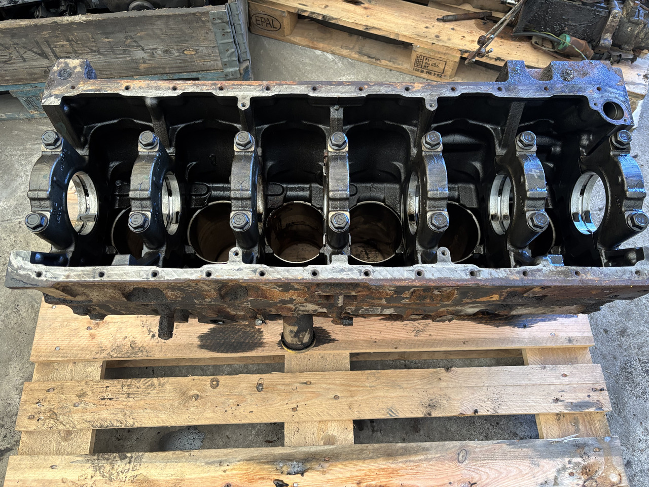 Cummins 6CT 6CT8.3 6C8.3 Blok Cylindra 5478882 5309323 5620130 - Bloco do motor de Máquina agrícola: foto 1 Cummins 6CT 6CT8.3 6C8.3 Blok Cylindra 5478882 5309323 5620130 - Bloco do motor de Máquina agrícola: foto 1