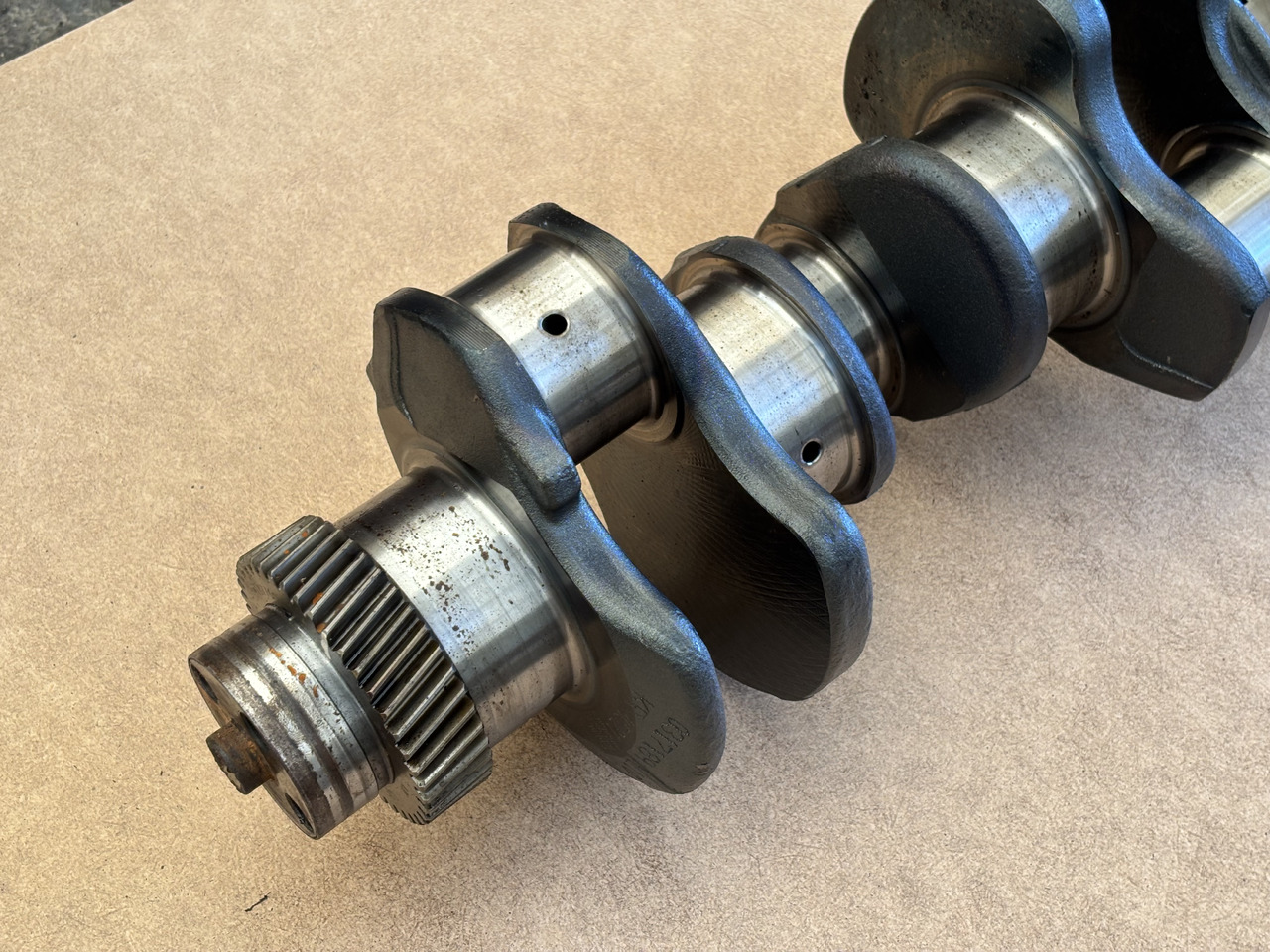 Cummins 6CT8.3 Wał korbowy silnika / CASE J917443 J918986 3918986 3917443 - Cambota de Máquina agrícola: foto 3 Cummins 6CT8.3 Wał korbowy silnika / CASE J917443 J918986 3918986 3917443 - Cambota de Máquina agrícola: foto 3