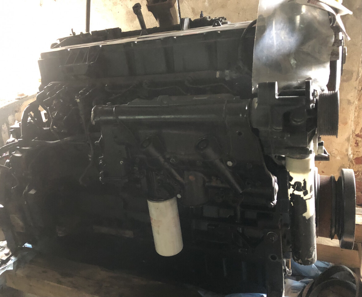 DEUTZ-silnik TCD 2013 LO6 4V- na części bądż w całości - Motor de Máquina agrícola: foto 1 DEUTZ-silnik TCD 2013 LO6 4V- na części bądż w całości - Motor de Máquina agrícola: foto 1