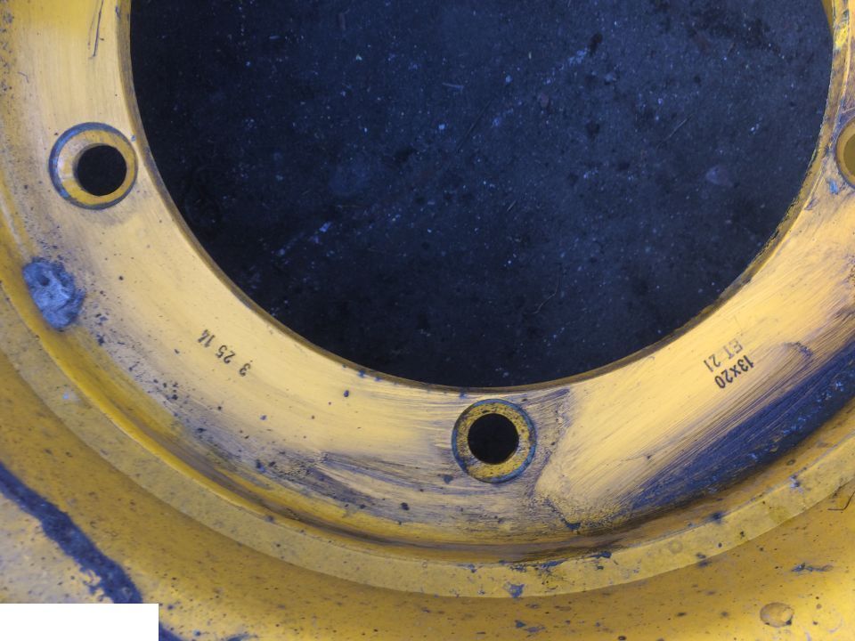 FELGA 28xDW15L John deere - Jante de Máquina agrícola: foto 4 FELGA 28xDW15L John deere - Jante de Máquina agrícola: foto 4