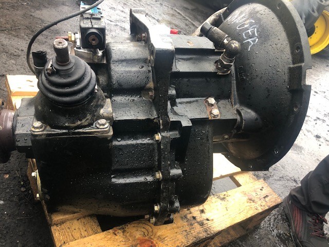 International Transmission 460 164 - Transmissão de Máquina agrícola: foto 5 International Transmission 460 164 - Transmissão de Máquina agrícola: foto 5