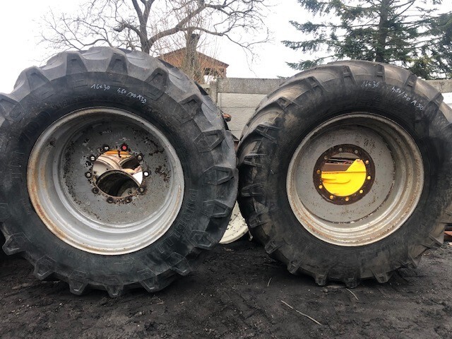 JCB Fastrack Koła 480/70 R30 , Felga 16x30 - Jante de Máquina agrícola: foto 1 JCB Fastrack Koła 480/70 R30 , Felga 16x30 - Jante de Máquina agrícola: foto 1