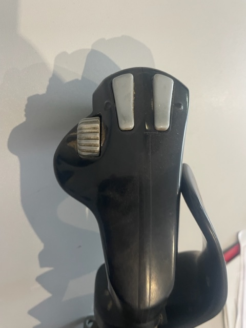 John Deere 3420 Joystick | Dźojstik AZ61613 - Manete de mudanças de Trator: foto 2 John Deere 3420 Joystick | Dźojstik AZ61613 - Manete de mudanças de Trator: foto 2