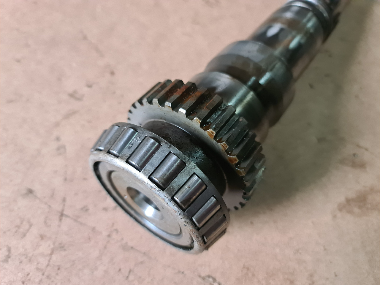 John Deere 4650, 4850 Wał Skrzyni Biegów z Pierścieniem R119550 JD9002 - Eixo cardan de Máquina agrícola: foto 3 John Deere 4650, 4850 Wał Skrzyni Biegów z Pierścieniem R119550 JD9002 - Eixo cardan de Máquina agrícola: foto 3