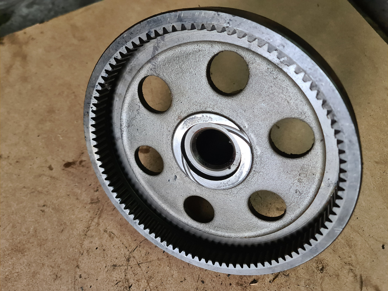 John Deere 4650, 4850 Wał Wejściowy z Przekładnią R70848 - Eixo cardan de Máquina agrícola: foto 4 John Deere 4650, 4850 Wał Wejściowy z Przekładnią R70848 - Eixo cardan de Máquina agrícola: foto 4