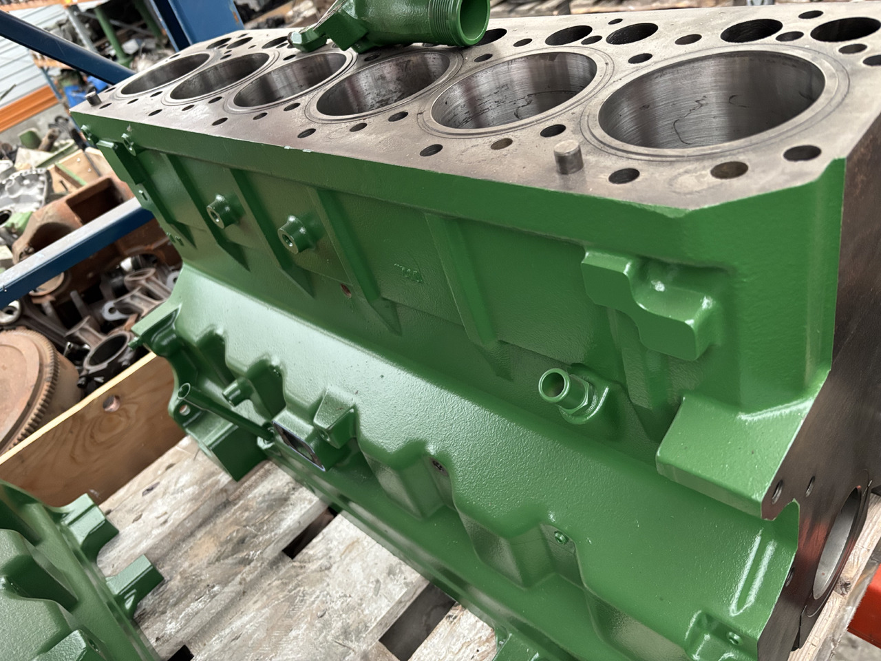 John Deere 6068 6068HL481 Blok Silnika R504850 - Bloco do motor de Máquina agrícola: foto 3 John Deere 6068 6068HL481 Blok Silnika R504850 - Bloco do motor de Máquina agrícola: foto 3