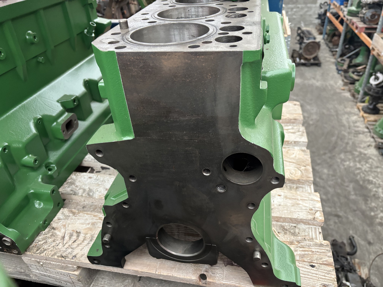 John Deere 6068 6068HL481 Blok Silnika R504850 - Bloco do motor de Máquina agrícola: foto 2 John Deere 6068 6068HL481 Blok Silnika R504850 - Bloco do motor de Máquina agrícola: foto 2