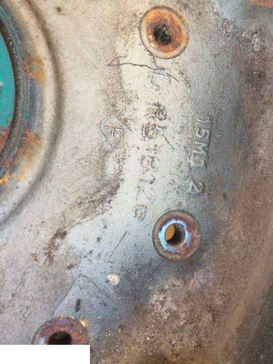 John Deere 6068 Obudowa R519485 - Colector de escape de Máquina agrícola: foto 2 John Deere 6068 Obudowa R519485 - Colector de escape de Máquina agrícola: foto 2