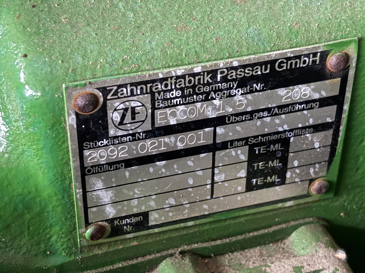 John Deere 6610 6810 6910 - skrzynia biegów Gearbox AUTO POWER AUTOPOWR - Caixa de câmbio de Máquina agrícola: foto 2 John Deere 6610 6810 6910 - skrzynia biegów Gearbox AUTO POWER AUTOPOWR - Caixa de câmbio de Máquina agrícola: foto 2