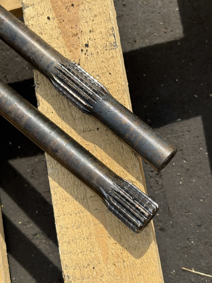 John Deere 6630 Wał Napędowy L76571 L76924 - Eixo cardan de Máquina agrícola: foto 2 John Deere 6630 Wał Napędowy L76571 L76924 - Eixo cardan de Máquina agrícola: foto 2