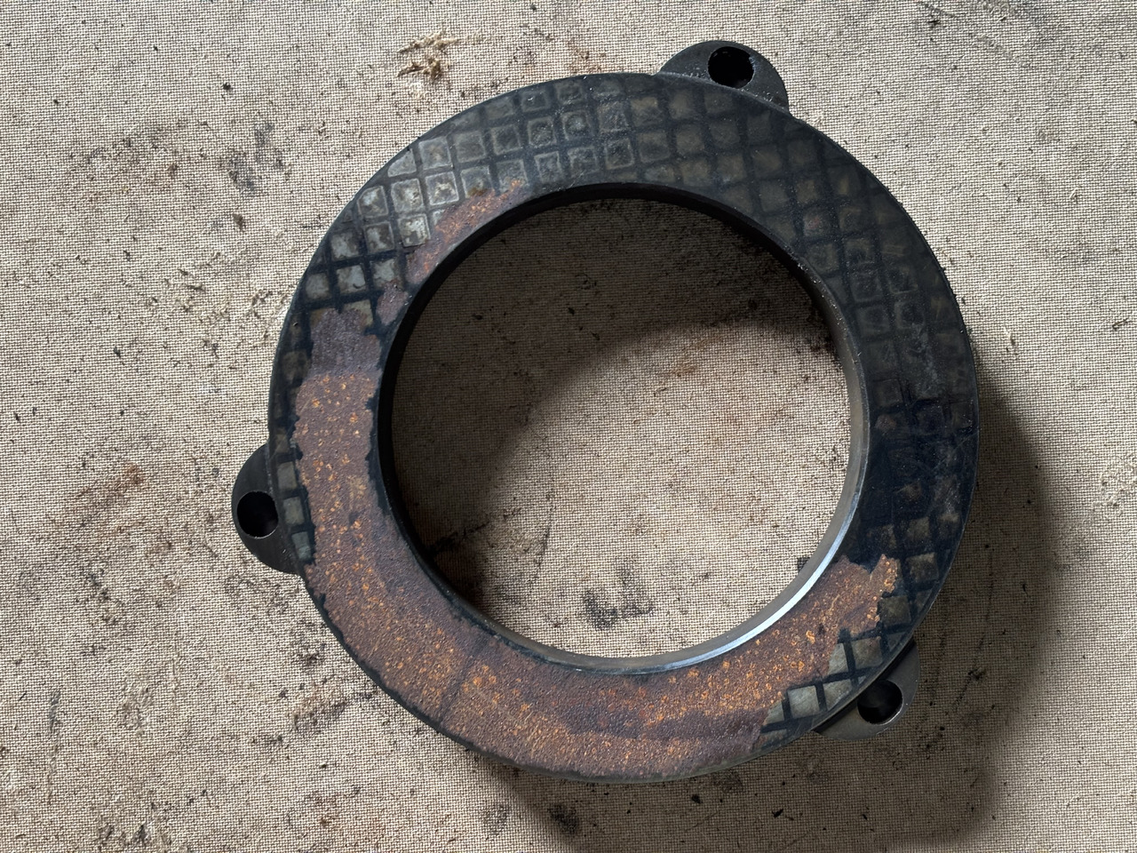 John Deere 6830 6930 Docisk Hamulca Płytka R262195 - Disco de freio de Máquina agrícola: foto 3 John Deere 6830 6930 Docisk Hamulca Płytka R262195 - Disco de freio de Máquina agrícola: foto 3