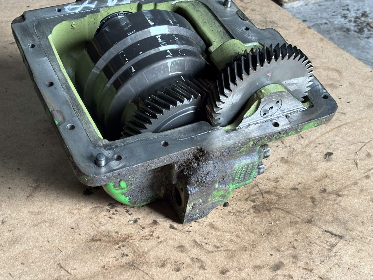 John Deere 6830 Przystawka Przedniego Napędu L170424 L170425 L171756 L170426 - Eixo cardan de Máquina agrícola: foto 5 John Deere 6830 Przystawka Przedniego Napędu L170424 L170425 L171756 L170426 - Eixo cardan de Máquina agrícola: foto 5