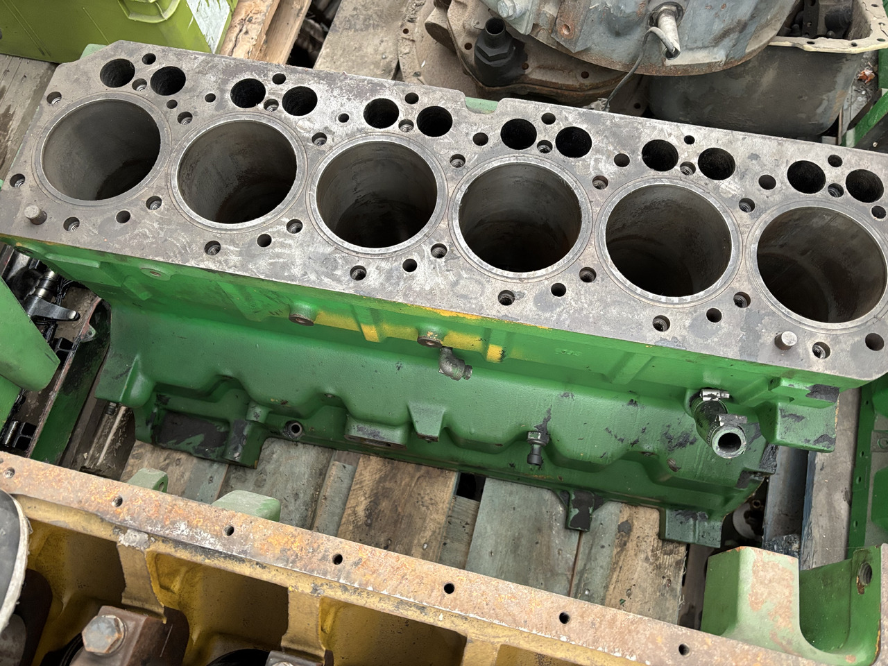John Deere 6920S 6068HL474 6068 HL 474 Blok Silnika - Bloco do motor de Máquina agrícola: foto 1 John Deere 6920S 6068HL474 6068 HL 474 Blok Silnika - Bloco do motor de Máquina agrícola: foto 1