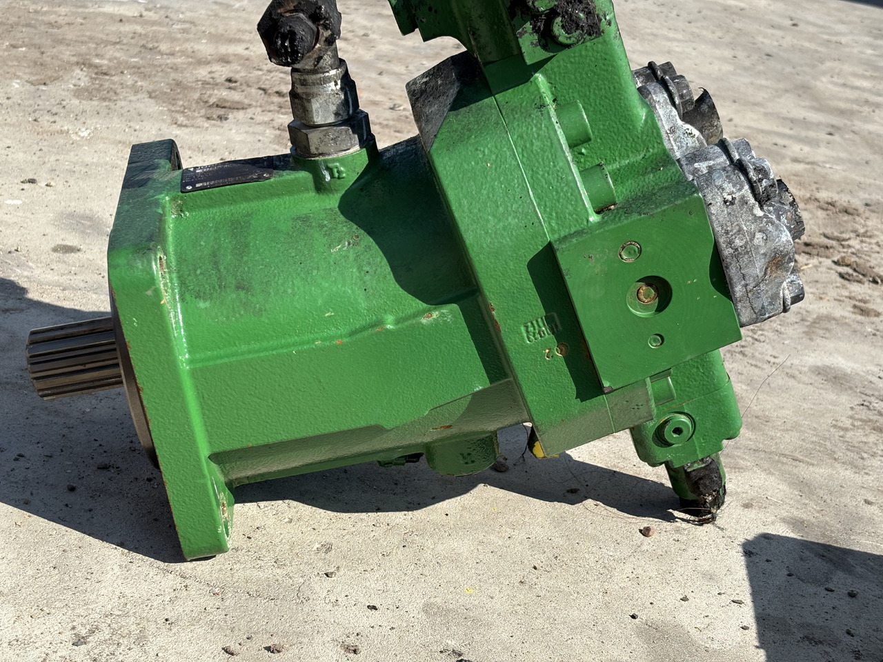 John Deere 8200 8400 8600 9500 9800 Hydromotor AXE78687 - Motor hidráulico de Máquina agrícola: foto 1 John Deere 8200 8400 8600 9500 9800 Hydromotor AXE78687 - Motor hidráulico de Máquina agrícola: foto 1