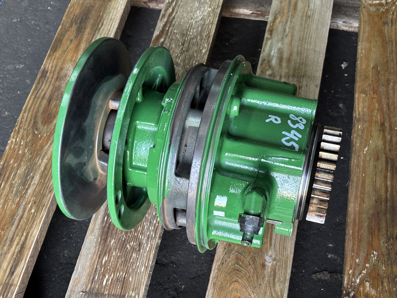 John Deere 8260R 8285R 8360R 8400R 9360R Napęd Wentylatora RE578435 - Ventilador de Trator: foto 4 John Deere 8260R 8285R 8360R 8400R 9360R Napęd Wentylatora RE578435 - Ventilador de Trator: foto 4