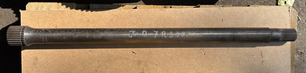 John Deere 8RX 8RT 8R 410 Wał Napędowy R552135 - Eixo cardan de Máquina agrícola: foto 1 John Deere 8RX 8RT 8R 410 Wał Napędowy R552135 - Eixo cardan de Máquina agrícola: foto 1