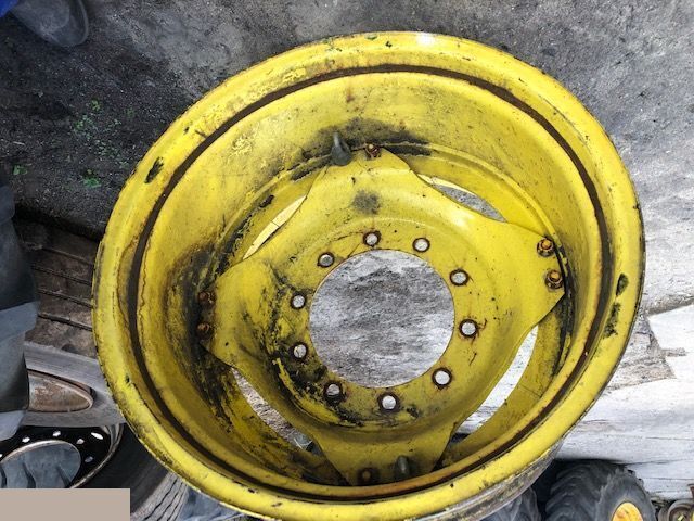 John Deere - Felga 15x28 - Jante de Máquina agrícola: foto 2 John Deere - Felga 15x28 - Jante de Máquina agrícola: foto 2