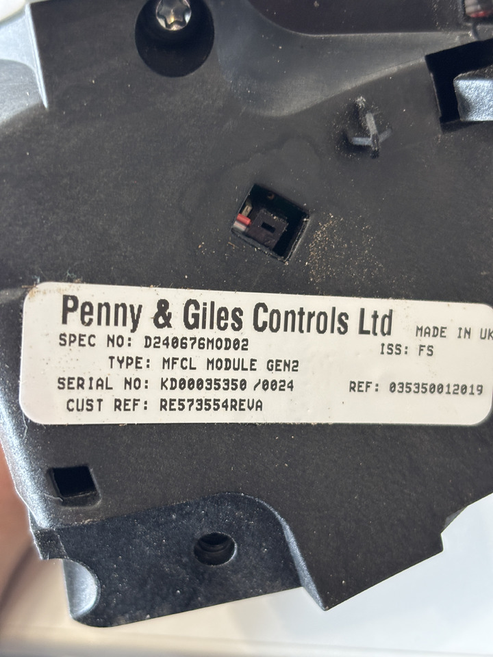 John Deere seria 6000 7000 8000 R - joystick 5-funkcyjny CommandARM RE573554 - Manete de mudanças de Máquina agrícola: foto 5 John Deere seria 6000 7000 8000 R - joystick 5-funkcyjny CommandARM RE573554 - Manete de mudanças de Máquina agrícola: foto 5