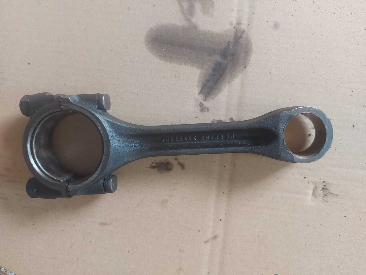 KORBOWÓD PERKINS 1004. SW - 38MM 3133710, ZZ90013 orginał - Biela de Máquina agrícola: foto 1 KORBOWÓD PERKINS 1004. SW - 38MM 3133710, ZZ90013 orginał - Biela de Máquina agrícola: foto 1