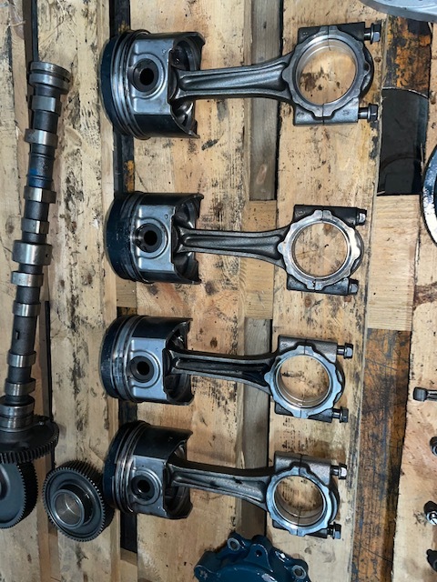 Kubota V3600-T korbowód tłok części - Biela de Máquina agrícola: foto 3 Kubota V3600-T korbowód tłok części - Biela de Máquina agrícola: foto 3