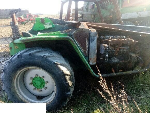 ŁADOWARKA TELESKOPOWA Merlo p26.6 spt - CZĘŚCI - Most Przedni - Eixo dianteiro de Máquina agrícola: foto 1 ŁADOWARKA TELESKOPOWA Merlo p26.6 spt - CZĘŚCI - Most Przedni - Eixo dianteiro de Máquina agrícola: foto 1