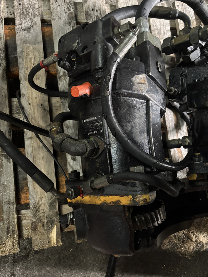 Liebherr L522 L524 L534 L538 L512 - silnik jazdy hydrauliczny A6VM160 5716881 - Motor hidráulico de Máquina agrícola: foto 1 Liebherr L522 L524 L534 L538 L512 - silnik jazdy hydrauliczny A6VM160 5716881 - Motor hidráulico de Máquina agrícola: foto 1