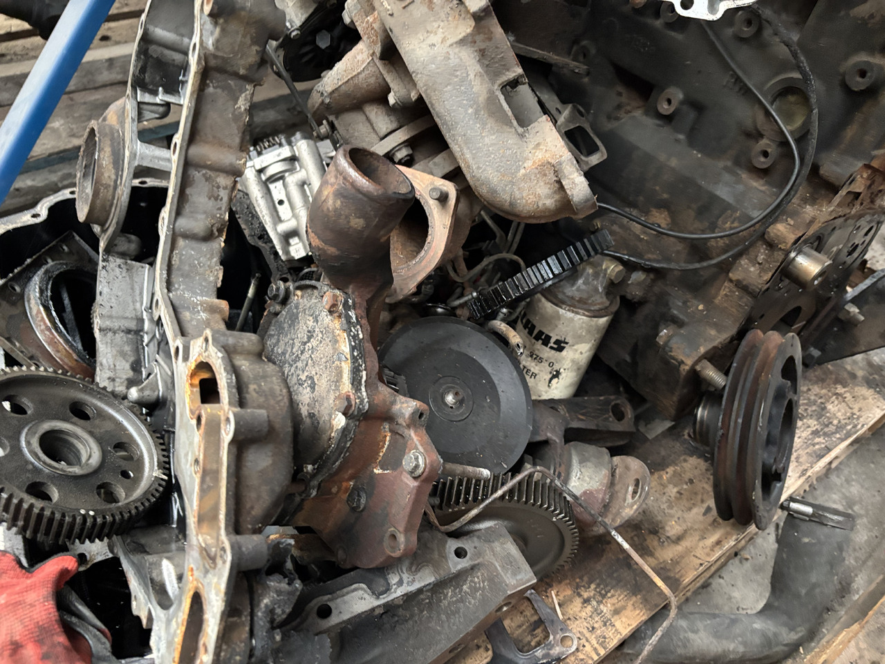 Manitou MLT 634-120 Perkins Silnik Blok Tryby Koło Pasowe Pokrywa Wał Korbowy CZĘŚCI - Cambota de Máquina agrícola: foto 5 Manitou MLT 634-120 Perkins Silnik Blok Tryby Koło Pasowe Pokrywa Wał Korbowy CZĘŚCI - Cambota de Máquina agrícola: foto 5