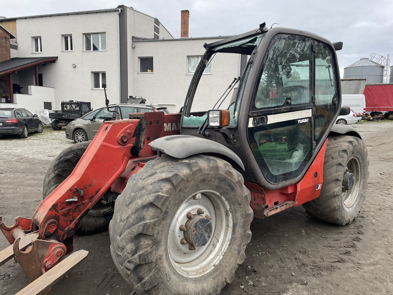 Manitou MLT 634 - koło felga opona - Jante de Máquina agrícola: foto 1 Manitou MLT 634 - koło felga opona - Jante de Máquina agrícola: foto 1