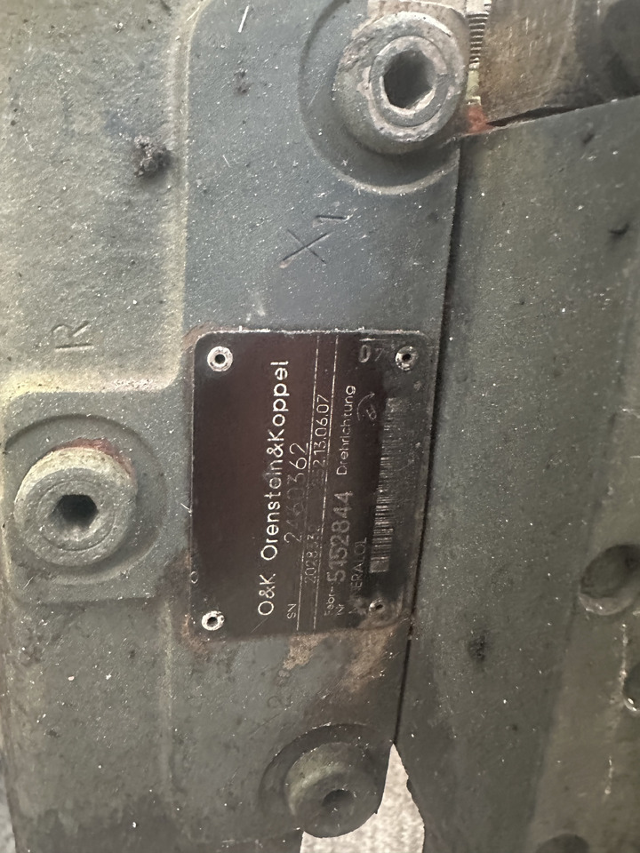 POMPA HYDRAULICZNA O&K 2403136 2460362 RH 5 6 - Bomba hidráulica de Máquina agrícola: foto 1 POMPA HYDRAULICZNA O&K 2403136 2460362 RH 5 6 - Bomba hidráulica de Máquina agrícola: foto 1