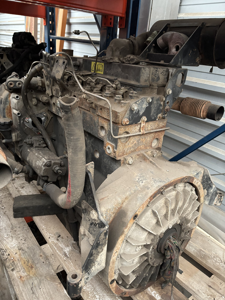 Perkins 1580/2200 Silnik CZĘŚCI - Motor de Máquina agrícola: foto 1 Perkins 1580/2200 Silnik CZĘŚCI - Motor de Máquina agrícola: foto 1