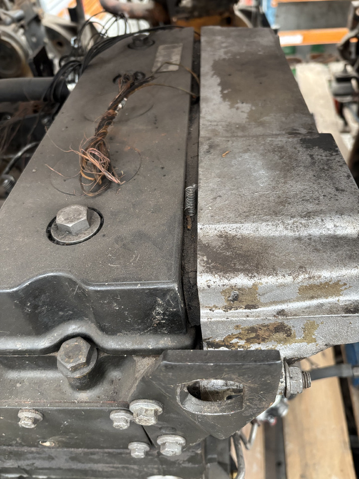 Perkins 1727/2200 Silnik Blok Pokrywa Koło Zamachowe Wał Miska CZĘŚCI - Volante do motor de Máquina agrícola: foto 3 Perkins 1727/2200 Silnik Blok Pokrywa Koło Zamachowe Wał Miska CZĘŚCI - Volante do motor de Máquina agrícola: foto 3