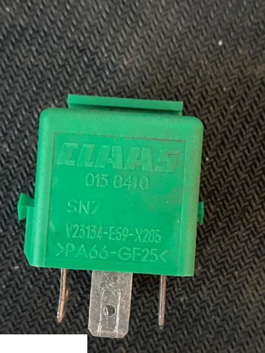 Przekażnik 30A 12V CLAAS 013041 oryginał - Relé de Máquina agrícola: foto 5 Przekażnik 30A 12V CLAAS 013041 oryginał - Relé de Máquina agrícola: foto 5