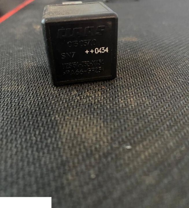 Przekażnik Claas - Relé de Máquina agrícola: foto 1 Przekażnik Claas - Relé de Máquina agrícola: foto 1