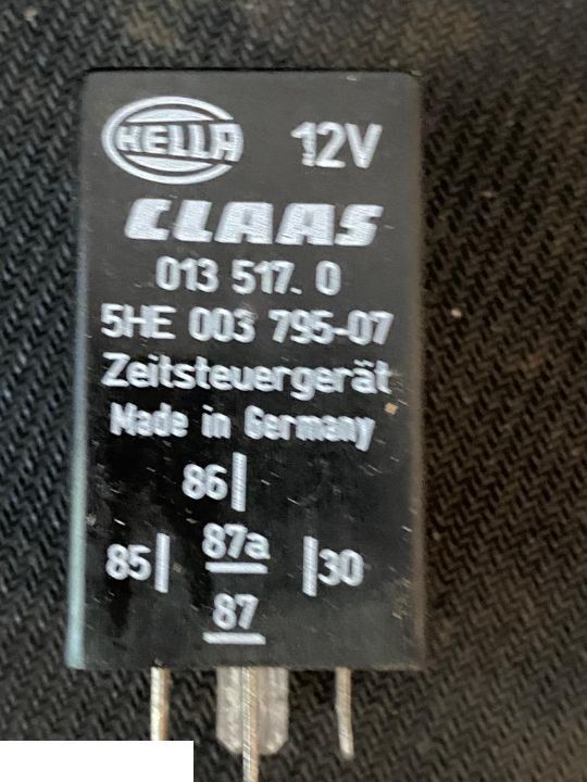Przekażnik generatora Claas - Relé de Máquina agrícola: foto 1 Przekażnik generatora Claas - Relé de Máquina agrícola: foto 1