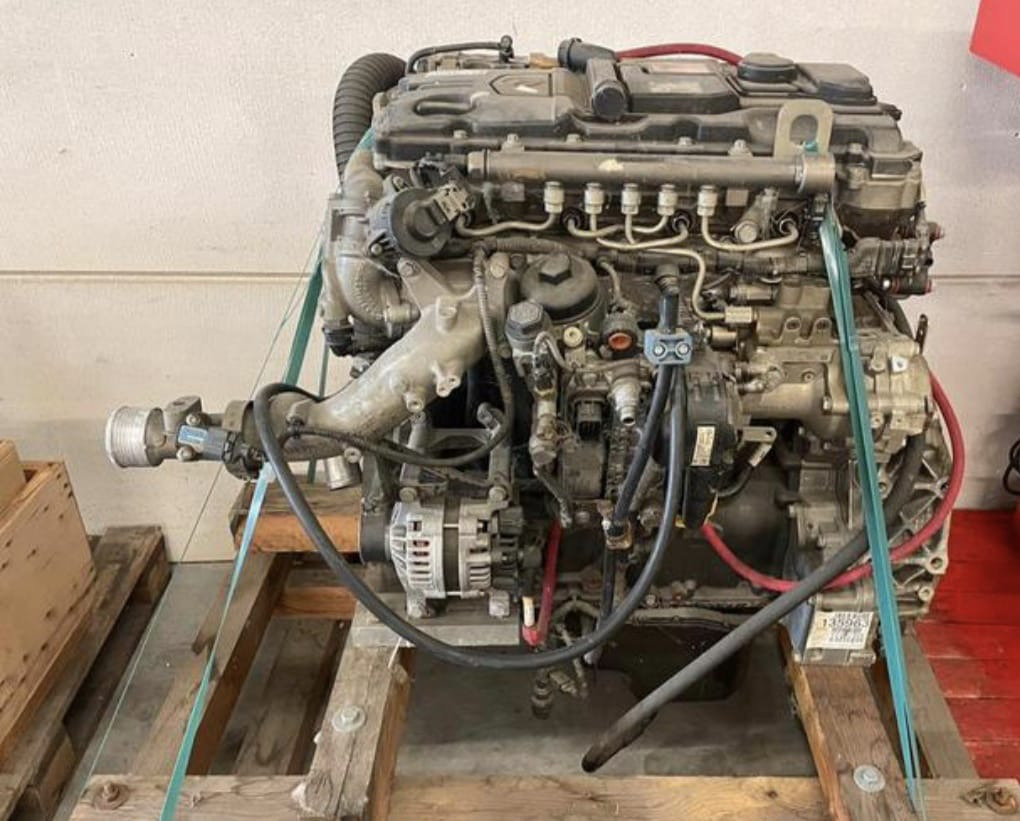 Silnik Mercedes OM934LA OM934 części - Motor e peças de Caminhão: foto 4 Silnik Mercedes OM934LA OM934 części - Motor e peças de Caminhão: foto 4