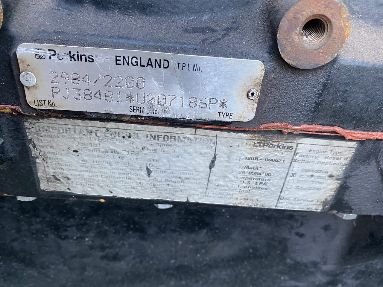 Silnik Perkins PJ38481 - Motor de Máquina agrícola: foto 5 Silnik Perkins PJ38481 - Motor de Máquina agrícola: foto 5