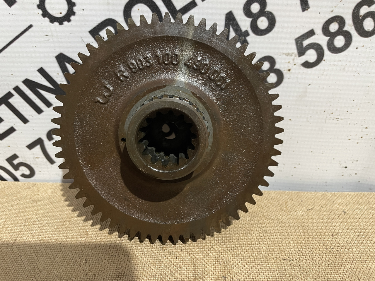 Valtra S354 Massey 8480 - skrzynia biegów - koło zębate walcowe 903100490061 - Caixa de câmbio de Máquina agrícola: foto 1 Valtra S354 Massey 8480 - skrzynia biegów - koło zębate walcowe 903100490061 - Caixa de câmbio de Máquina agrícola: foto 1