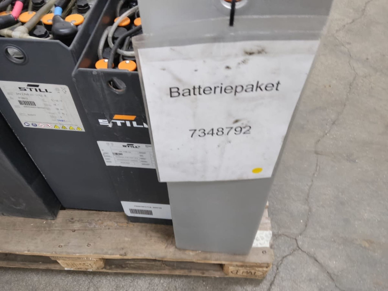 Battery Package 5 pieces - Bateria automotiva de Equipamento de movimentação: foto 2 Battery Package 5 pieces - Bateria automotiva de Equipamento de movimentação: foto 2