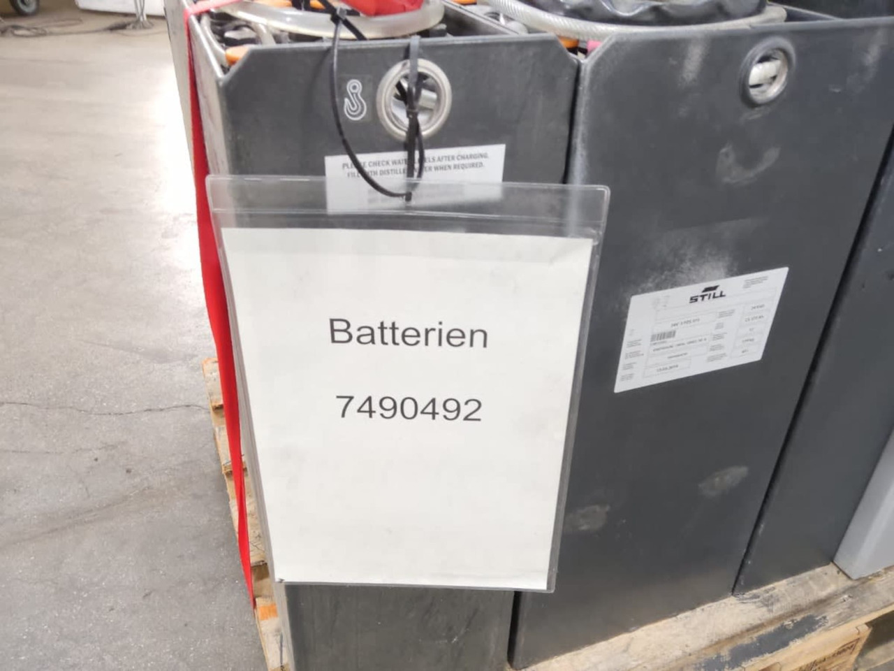 Battery package 5 pieces - Bateria automotiva de Equipamento de movimentação: foto 3 Battery package 5 pieces - Bateria automotiva de Equipamento de movimentação: foto 3