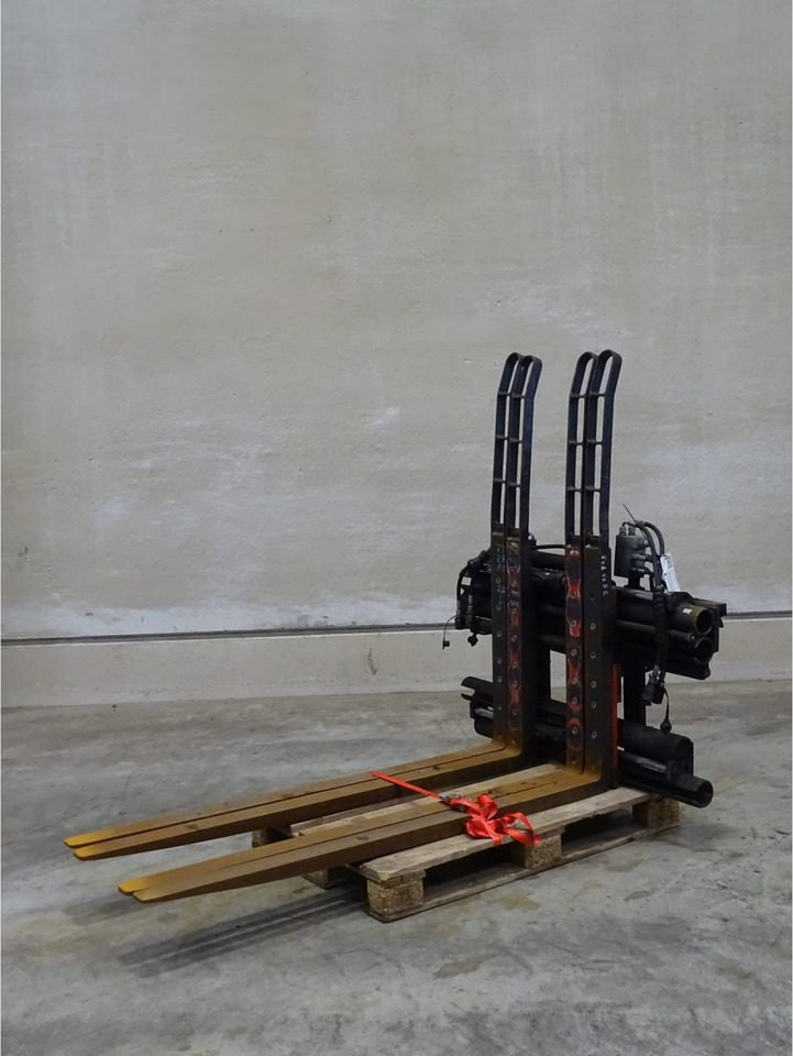 Durwen Double pallet clamp FEM3 DPK30C - Equipamento de Equipamento de movimentação: foto 1 Durwen Double pallet clamp FEM3 DPK30C - Equipamento de Equipamento de movimentação: foto 1